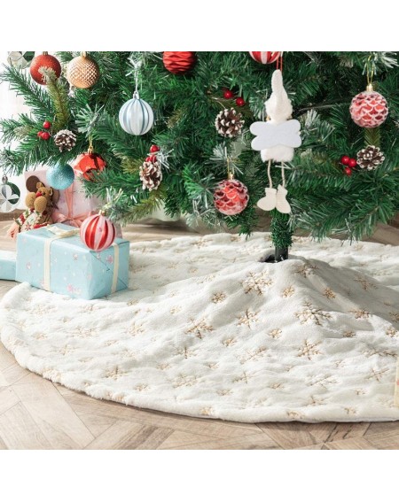 Tree Skirts Home Snowy Plush Christmas Tree Skirt Snowflakes 31 Inch Luxury White Fur Christmas Tree Skirt Decorations for Xm...